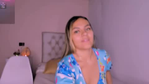 Snapshot of mariana__roe chatting on 03-12-25, 03:57 Mariana Roe online show from 03-12-25, 03:57