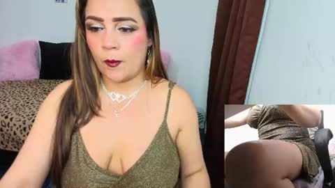 Snapshot of mariana_beltrann chatting on 07-18-26, 05:11 Mariana online show from 07-18-26, 05:11