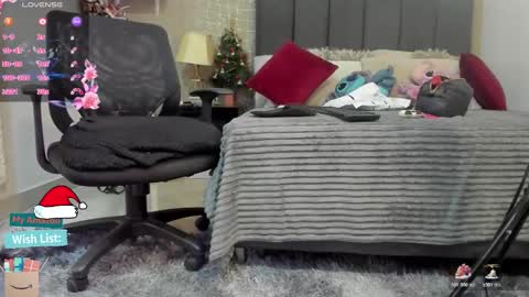 Mar y online show from 12-22-25, 01:19