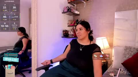 Snapshot of mariana_c chatting on 04-23-26, 02:52 Mar y online show from 04-23-26, 02:52