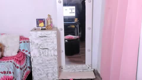      M A R I A N A       online show from 02-01-25, 02:45