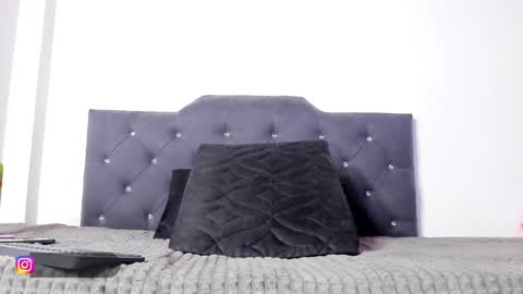 Mariana Preciado online show from 12-24-24, 09:55