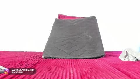 Mariana Preciado online show from 02-25-25, 01:17