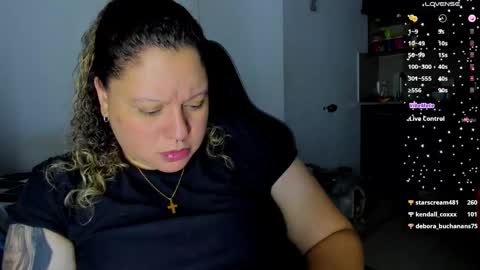 Snapshot of mariana_smittt chatting on 12-21-24, 10:17 Independent Model online show from 12-21-24, 10:17