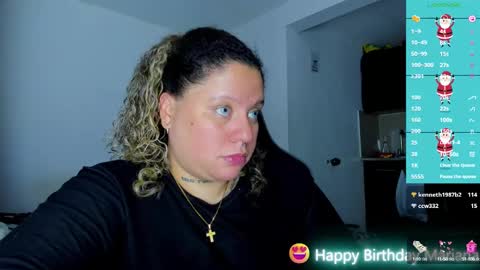 Snapshot of mariana_smittt chatting on 12-26-24, 11:32 Independent Model online show from 12-26-24, 11:32