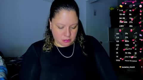 Snapshot of mariana_smittt chatting on 01-28-25, 08:25 Independent Model online show from 01-28-25, 08:25