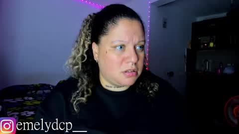 Snapshot of mariana_smittt chatting on 09-29-25, 07:35 Independent Model online show from 09-29-25, 07:35