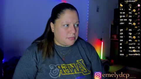 Snapshot of mariana_smittt chatting on 02-17-26, 08:33 Independent Model online show from 02-17-26, 08:33