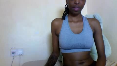 Snapshot of mariana_stacx chatting on 06-22-26, 09:56 Mariana online show from 06-22-26, 09:56