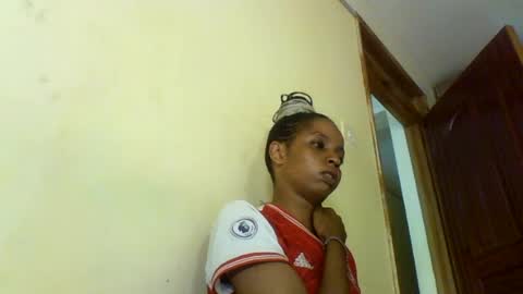 Snapshot of mariana_stacx chatting on 08-05-26, 10:18 Mariana online show from 08-05-26, 10:18
