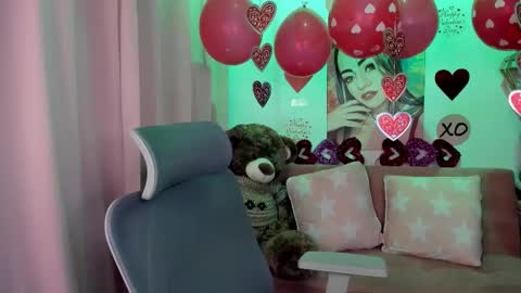 Mariana Lopez online show from 02-15-26, 01:24