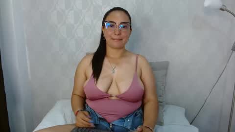 Snapshot of marianasantana_ chatting on 02-11-26, 07:41 Im Mariana online show from 02-11-26, 07:41