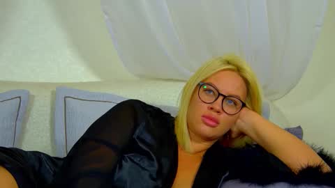 Maria online show from 02-03-26, 02:53