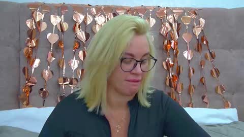 Maria online show from 02-15-26, 06:26