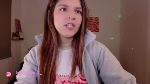 mariangeel_ online show from 01-07-26, 12:46