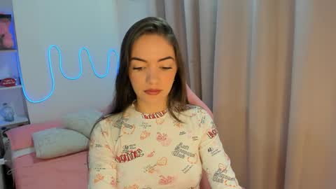 Snapshot of mariangel_3 chatting on 02-13-26, 09:00 Mariangel online show from 02-13-26, 09:00