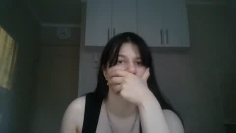 Snapshot of marianmollberg chatting on 06-30-26, 05:25 Marian online show from 06-30-26, 05:25