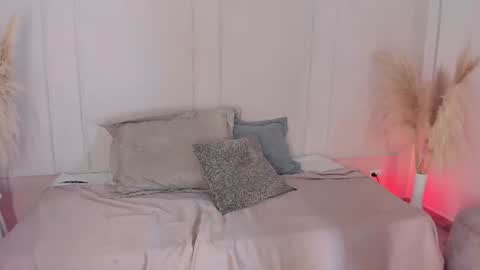 Snapshot of mariapettit chatting on 07-02-26, 03:23 Maria Pettit online show from 07-02-26, 03:23