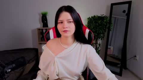 Snapshot of mariax_ chatting on 02-12-26, 10:27 Maria online show from 02-12-26, 10:27