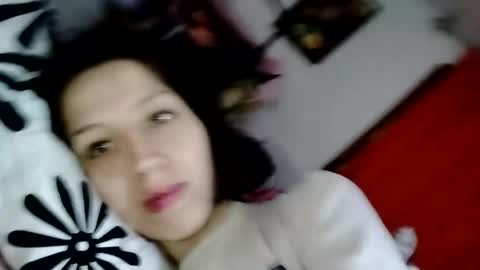 Snapshot of maribelydavid24 chatting on 06-25-26, 12:43 maribelydavid24 online show from 06-25-26, 12:43