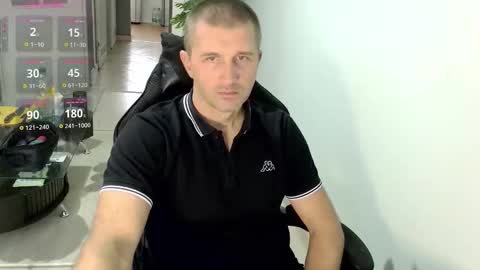 maribor5879 online show from 09-25-25, 01:15