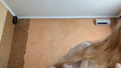 Snapshot of maricagorgo chatting on 06-20-26, 12:36 Kate online show from 06-20-26, 12:36