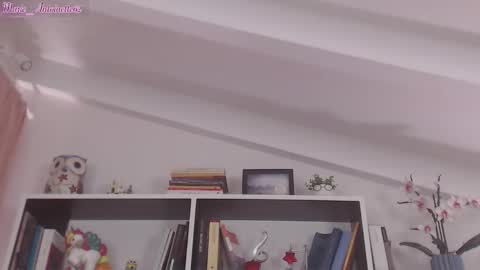 Maria online show from 10-31-25, 07:26