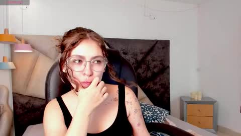 Mariee online show from 02-22-26, 06:06