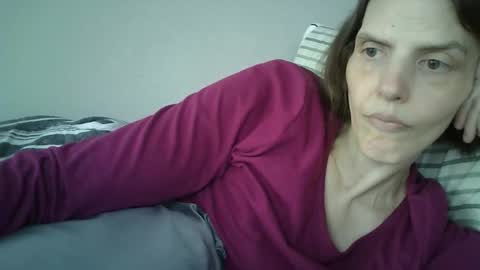 Snapshot of mariejojo chatting on 05-06-26, 05:29 Mariejojo online show from 05-06-26, 05:29