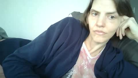 Snapshot of mariejojo chatting on 05-08-26, 01:38 Mariejojo online show from 05-08-26, 01:38