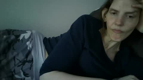 Snapshot of mariejojo chatting on 05-11-26, 06:38 Mariejojo online show from 05-11-26, 06:38