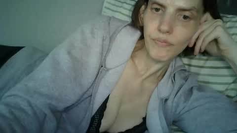 Snapshot of mariejojo chatting on 05-16-26, 07:12 Mariejojo online show from 05-16-26, 07:12