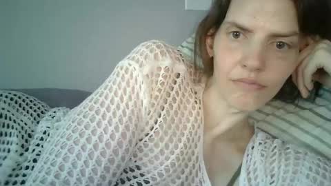 Snapshot of mariejojo chatting on 05-31-26, 05:53 Mariejojo online show from 05-31-26, 05:53