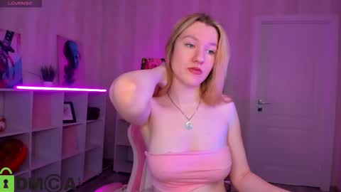 mariel_brown online show from 11-22-25, 08:57