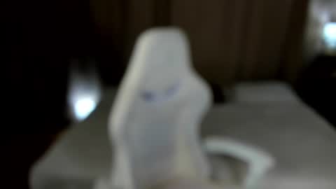 Snapshot of mariel_lie chatting on 06-14-26, 02:35 Mariel online show from 06-14-26, 02:35