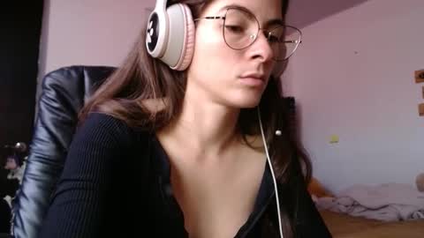 Mariie online show from 02-05-25, 04:03