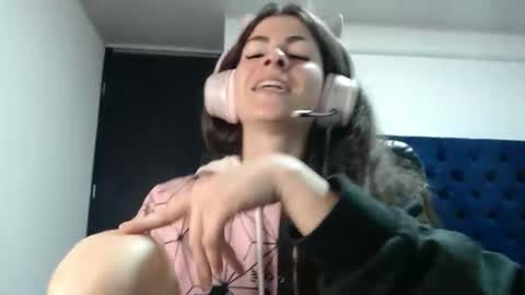 Mariie online show from 02-22-25, 02:28