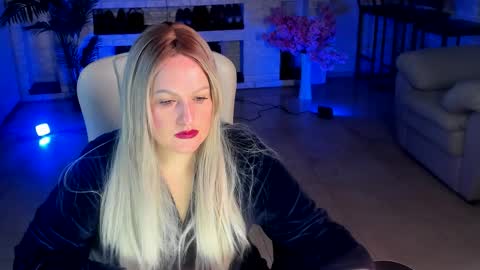 mariemlui online show from 10-14-25, 10:16