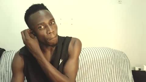 Snapshot of marietabro chatting on 03-22-26, 02:37 marietabro online show from 03-22-26, 02:37