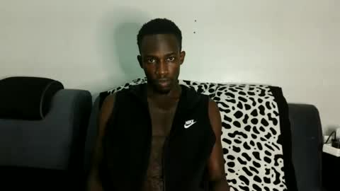 Snapshot of marietabro chatting on 03-25-26, 11:49 marietabro online show from 03-25-26, 11:49