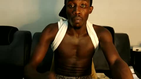 Snapshot of marietabro chatting on 04-10-26, 09:52 marietabro online show from 04-10-26, 09:52