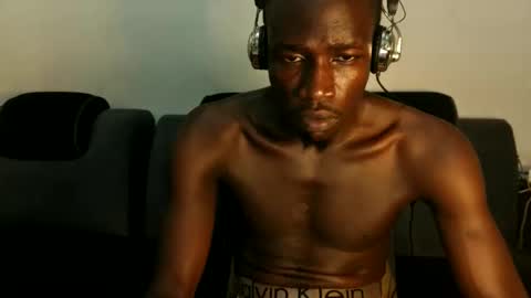 Snapshot of marietabro chatting on 05-23-26, 03:34 marietabro online show from 05-23-26, 03:34