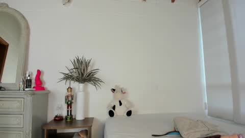 Snapshot of marihana_one1 chatting on 02-26-25, 10:42 Marihana online show from 02-26-25, 10:42