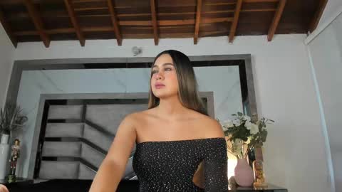 Snapshot of marihana_one1 chatting on 03-04-25, 10:05 Marihana online show from 03-04-25, 10:05