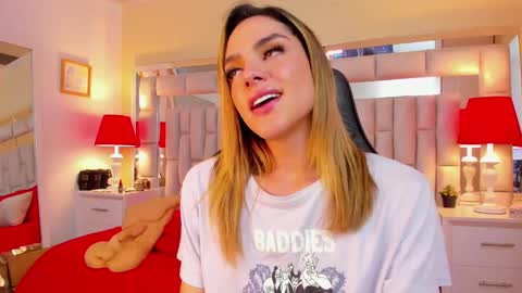 mariiahneedles online show from 01-03-25, 10:29