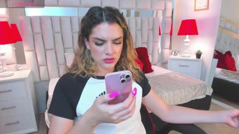 mariiahneedles online show from 01-28-25, 12:05