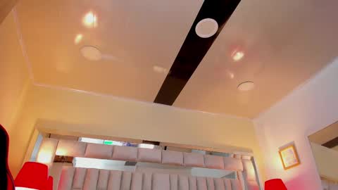 mariiahneedles online show from 02-14-25, 04:15