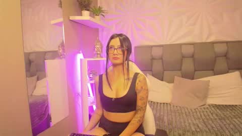 Maryyy online show from 03-26-26, 04:23