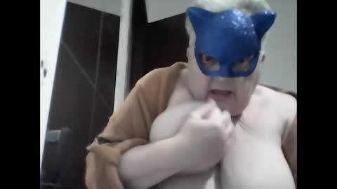 Snapshot of marilu64 chatting on 02-19-25, 07:16 marilu64 online show from 02-19-25, 07:16