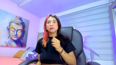 Snapshot of marilyn_luna_ chatting on 06-10-26, 01:39 MARILYN online show from 06-10-26, 01:39